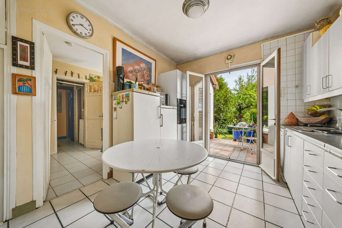 Maison à SAVIGNY-SUR-ORGE