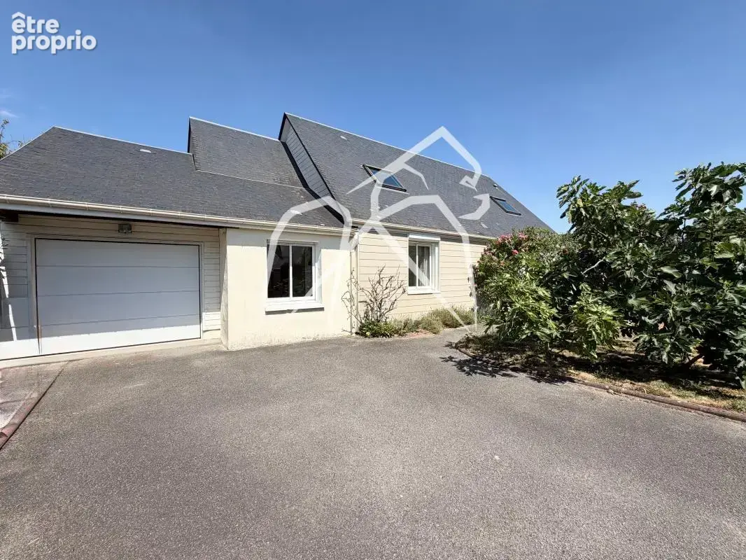 Maison à LE MESNIL-ESNARD