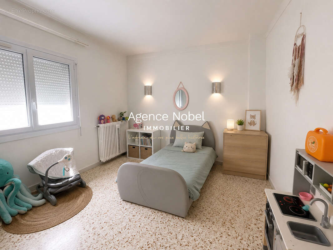 Maison de ville 2 faces   123 m2 habitables   4 chambres   Jardin et garage sur une parcelle de 237 m2 - photo 12