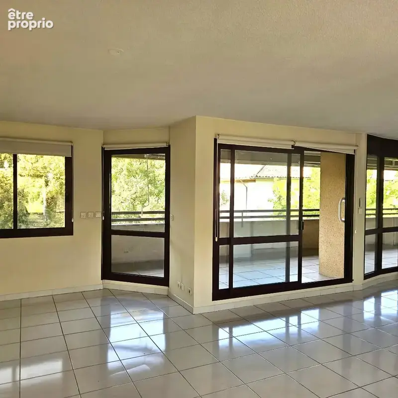 Appartement Aix En Provence centre ville 5 pièce(s) 117.42 m2, garage, terrasse. - photo 3
