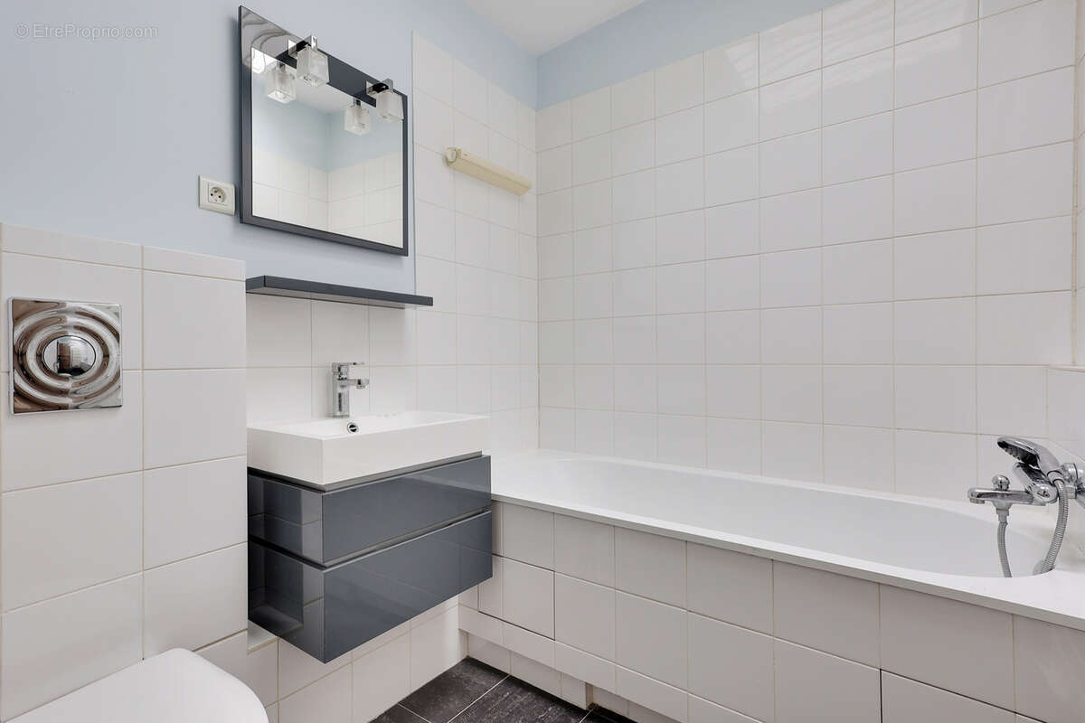 Appartement à PARIS-4E