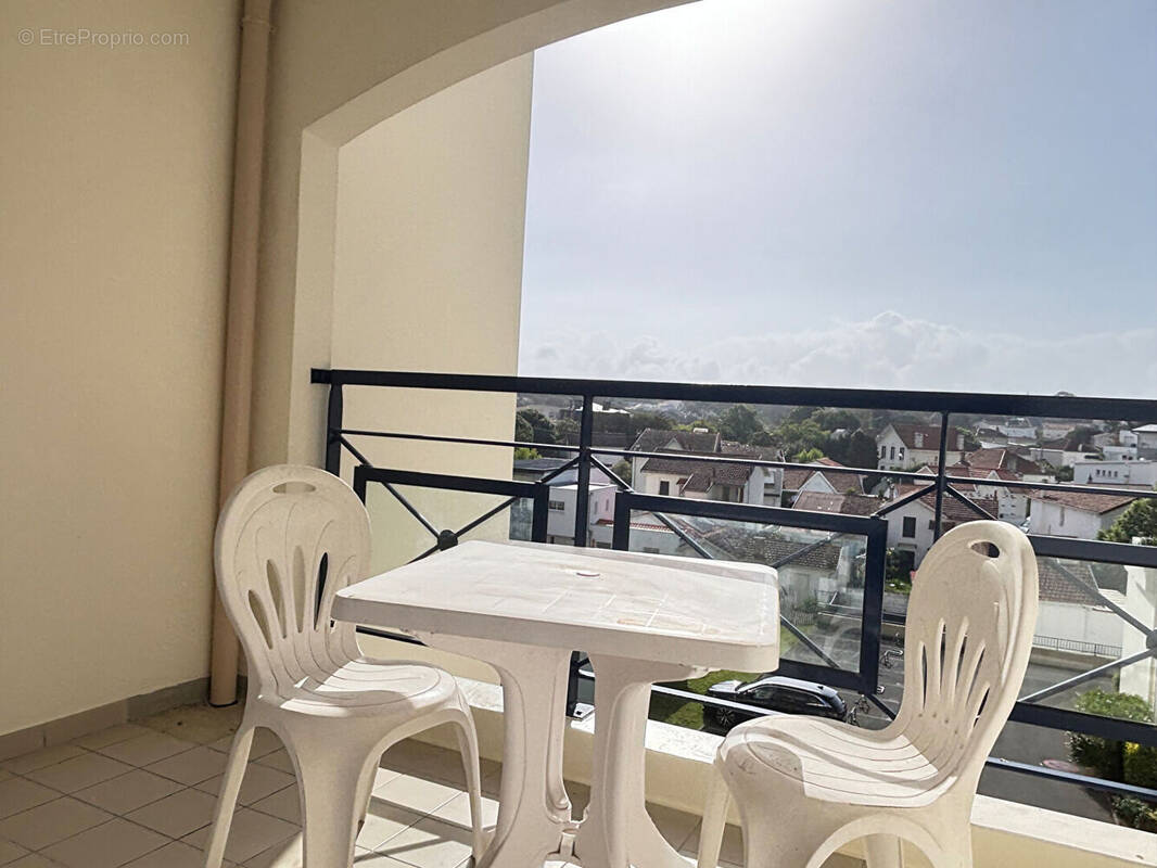 Appartement à VAUX-SUR-MER