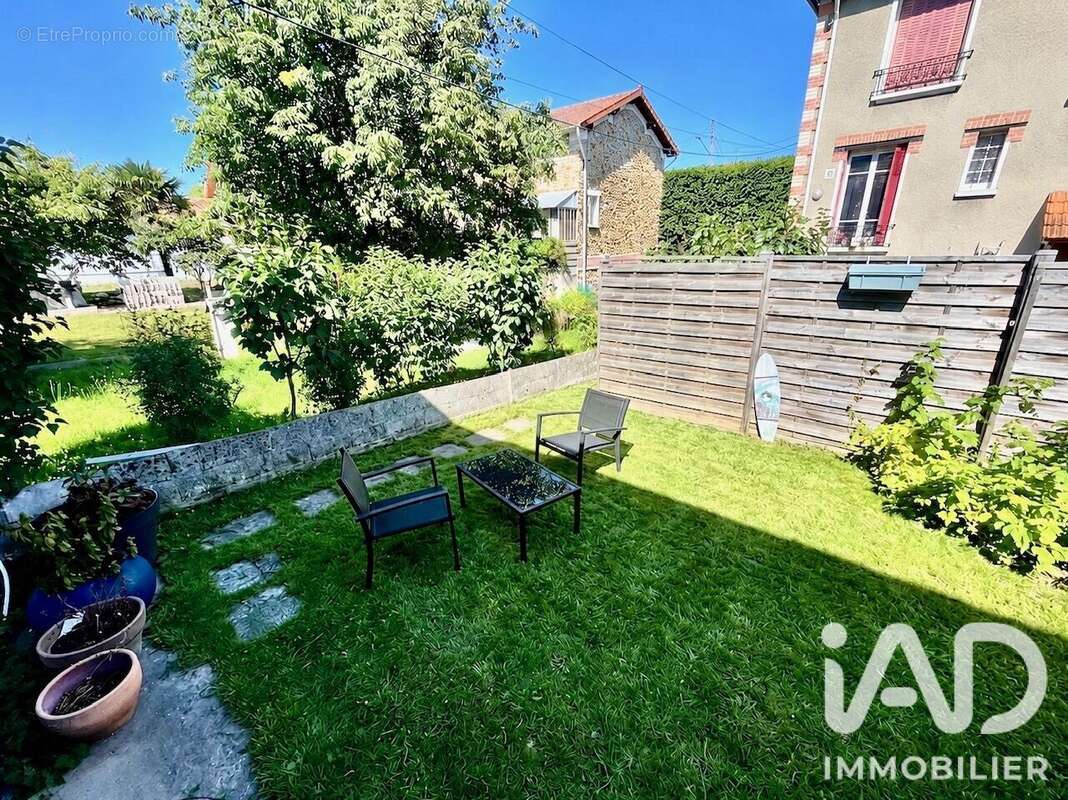 Photo 3 - Maison à VILLENEUVE-LE-ROI