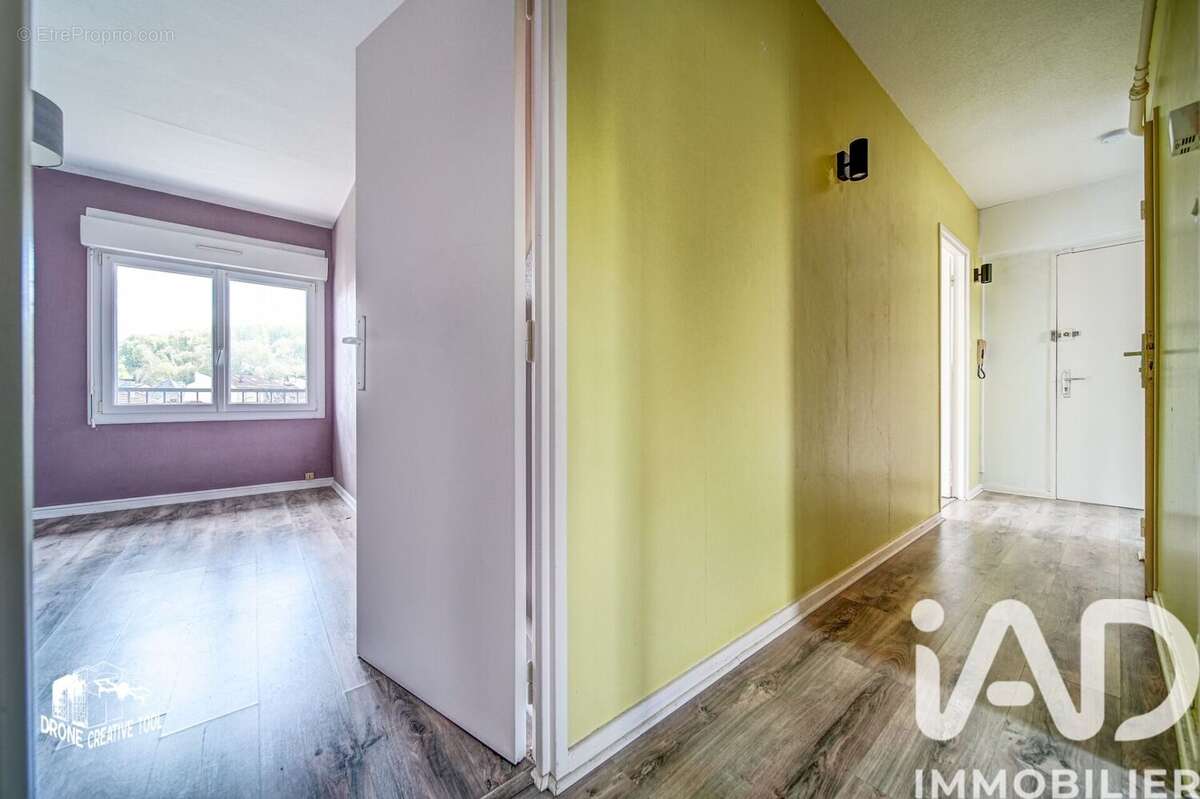 Photo 5 - Appartement à AUDUN-LE-TICHE