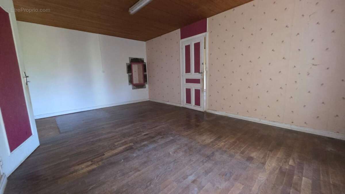 Maison 120 m² à Ally  - photo 5