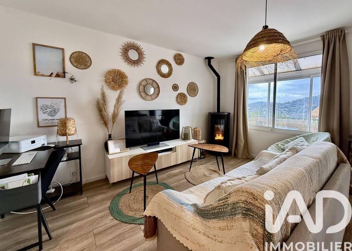 Photo 1 - Appartement à LA GARDE-FREINET
