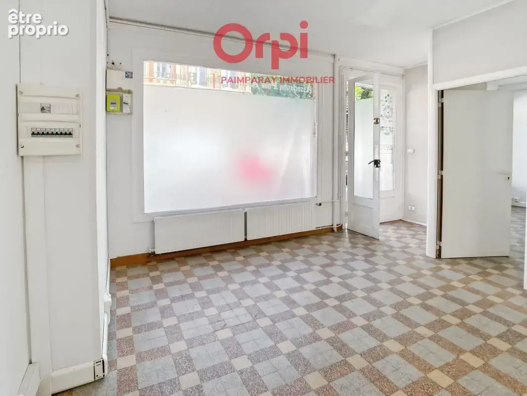 Les Andelys – Immeuble avec local pro et 1 appartement - photo 9