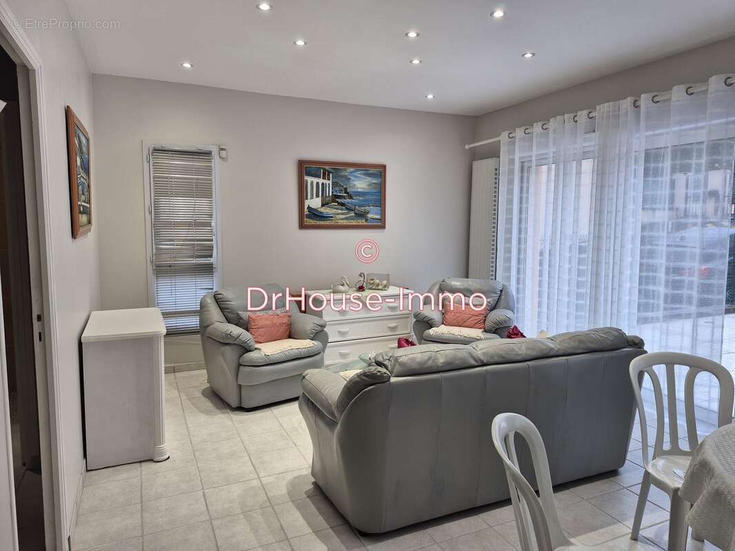 Maison à SAINT-ETIENNE