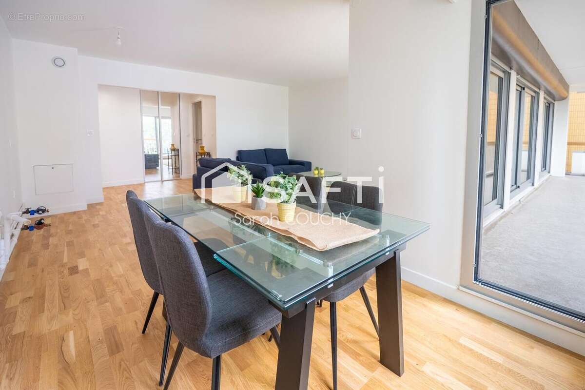 Photo 3 - Appartement à PARIS-11E