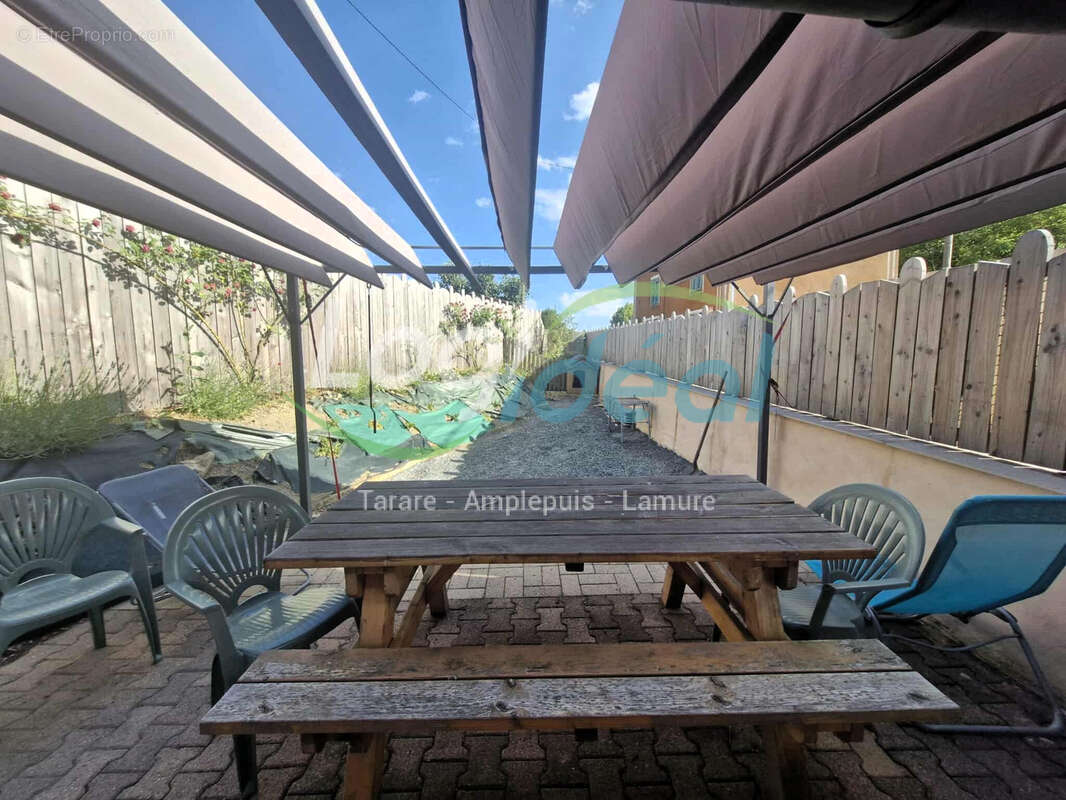 Maison à LAMURE-SUR-AZERGUES