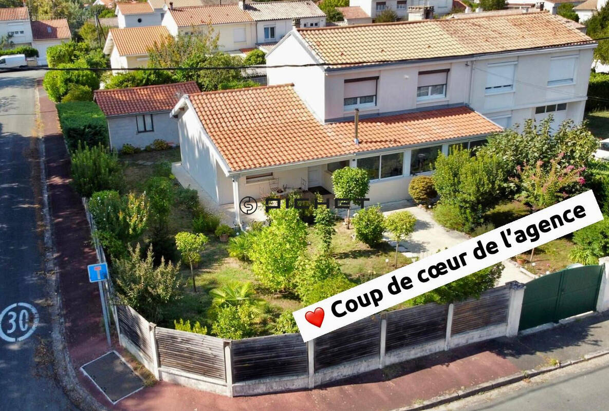 Maison à LE TAILLAN-MEDOC