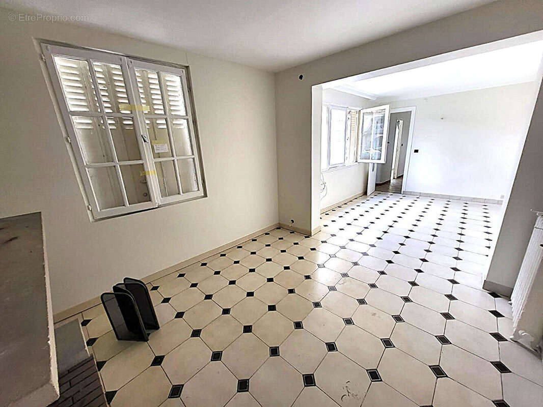 Maison Deuil La Barre 5 pièce(s) 87 m2 - photo 5