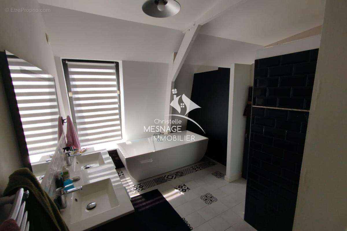 Appartement à DINAN