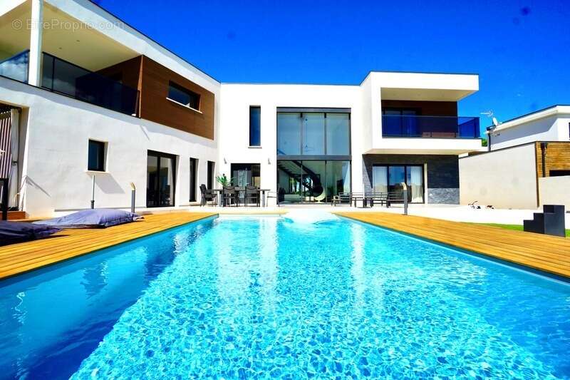 Maison à AIGUES-MORTES