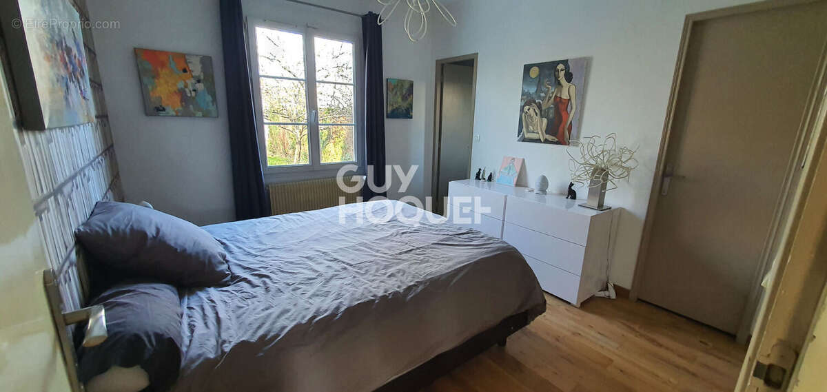 Maison à LA VILLE-DU-BOIS