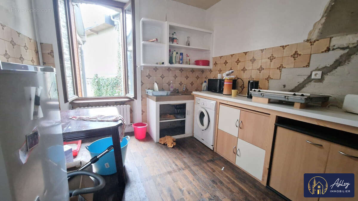 Maison 7 pièces Sérandon - Maison à SERANDON