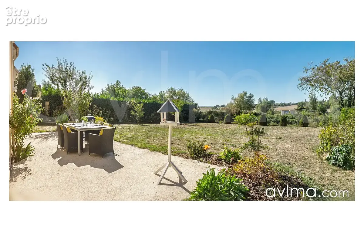 Maison familiale parfaitement entretenue avec vue campagne et sous-sol total - photo 10