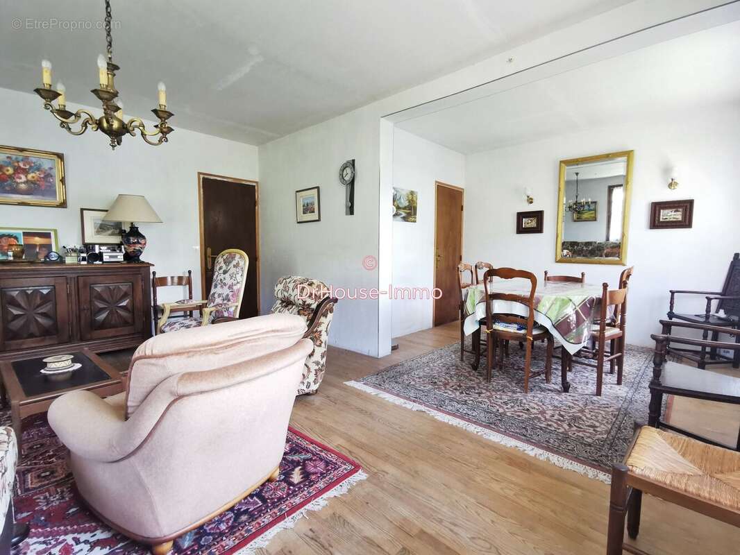 Maison à ENCAUSSE-LES-THERMES