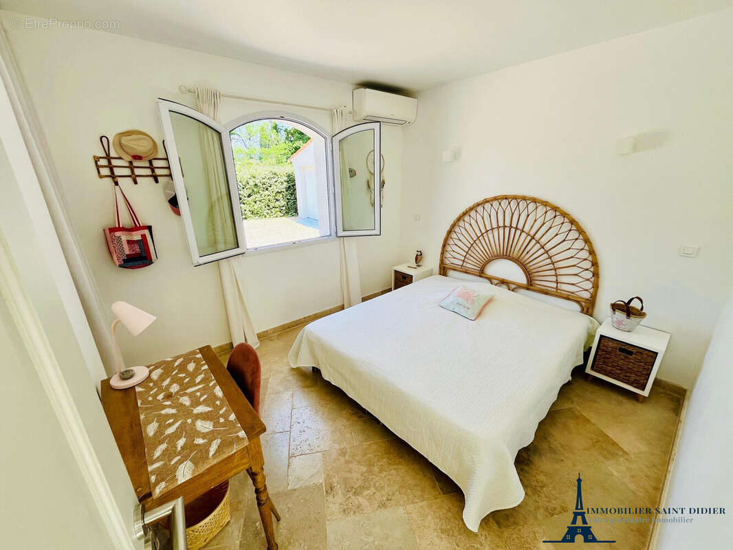 Maison à SAINT-PAUL-EN-FORET