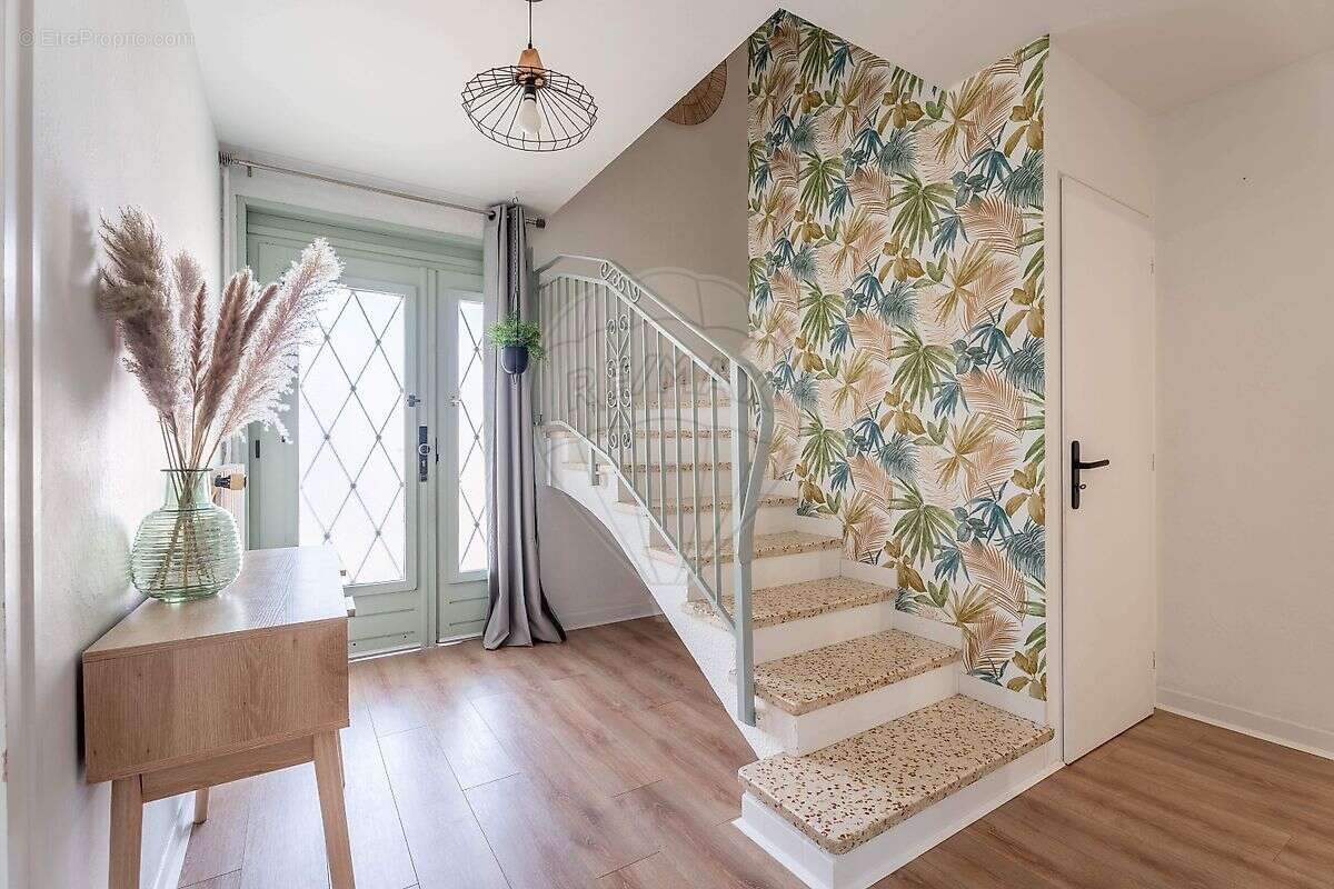 Maison à VILLENEUVE