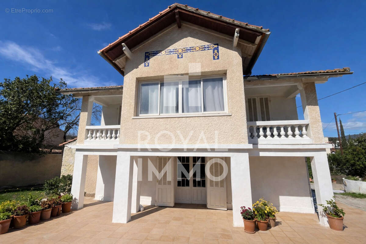 Maison à SANARY-SUR-MER