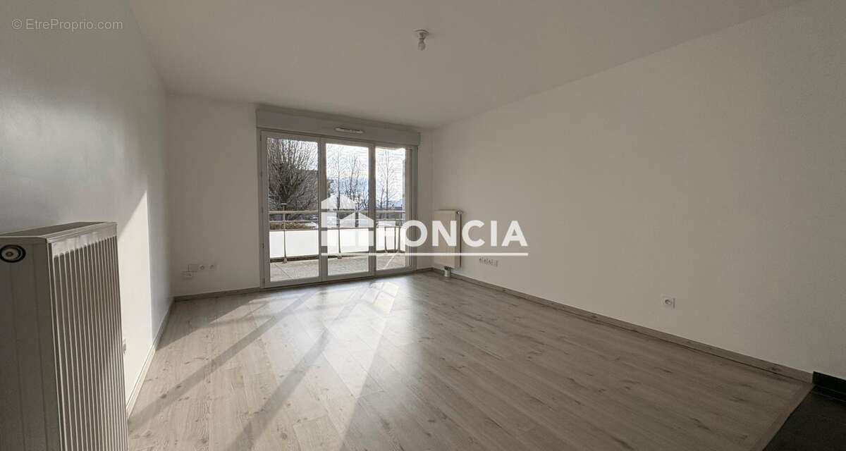 Deville limite rouen - appartement avec balcon et parking - photo 3