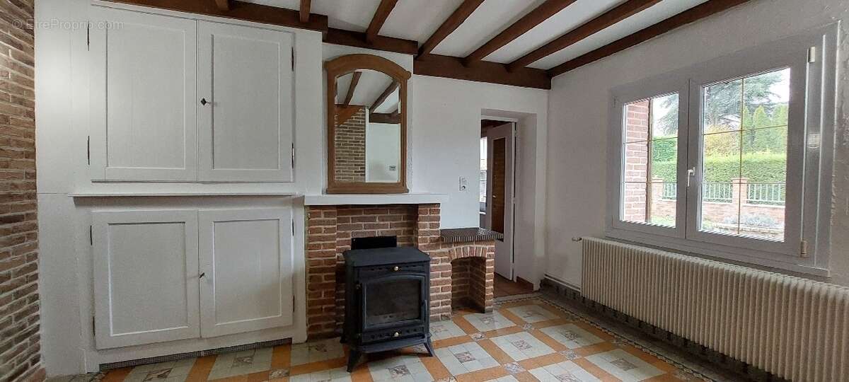 Maison à FRESNICOURT-LE-DOLMEN