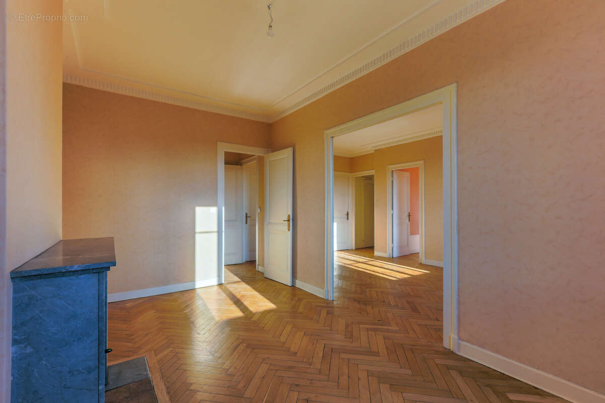 Appartement à LYON-7E