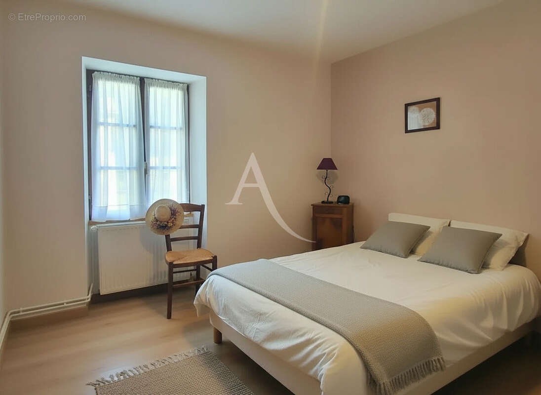 Maison à VILLENTROIS