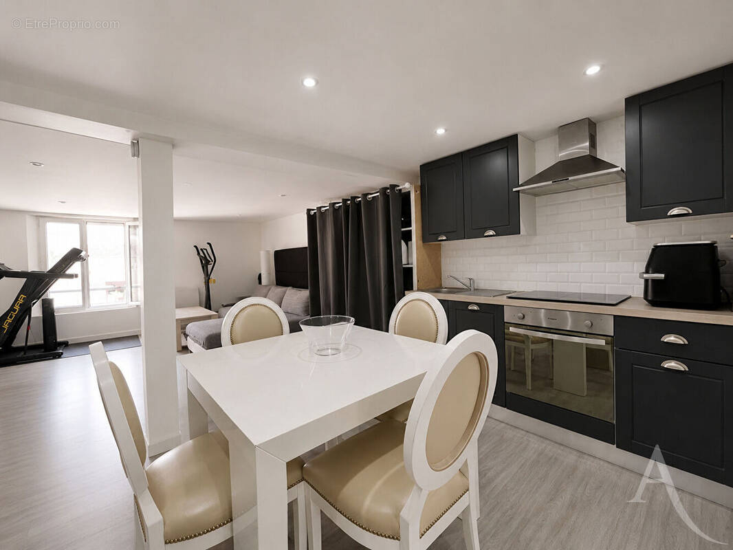 Appartement à SAINT-GEOURS-DE-MAREMNE