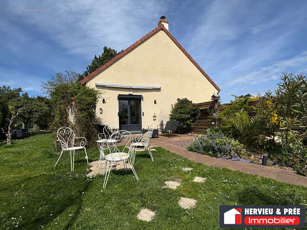 Maison à VER-SUR-MER