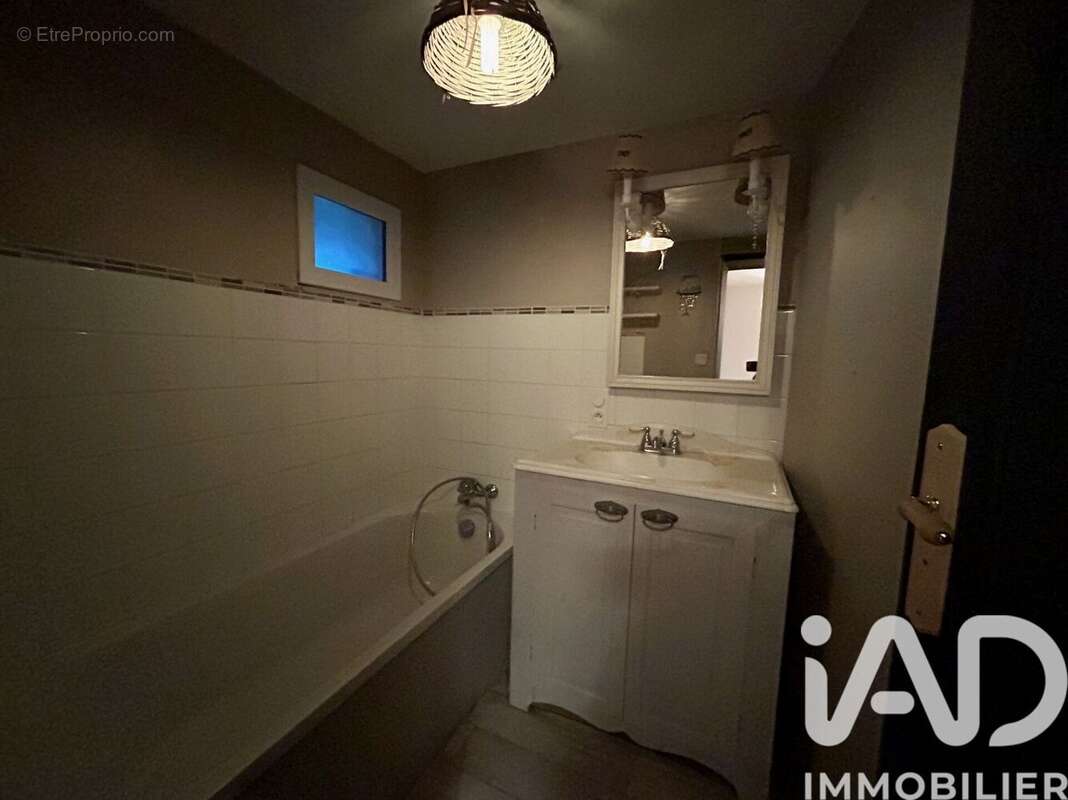 Photo 8 - Maison à ALLONNES