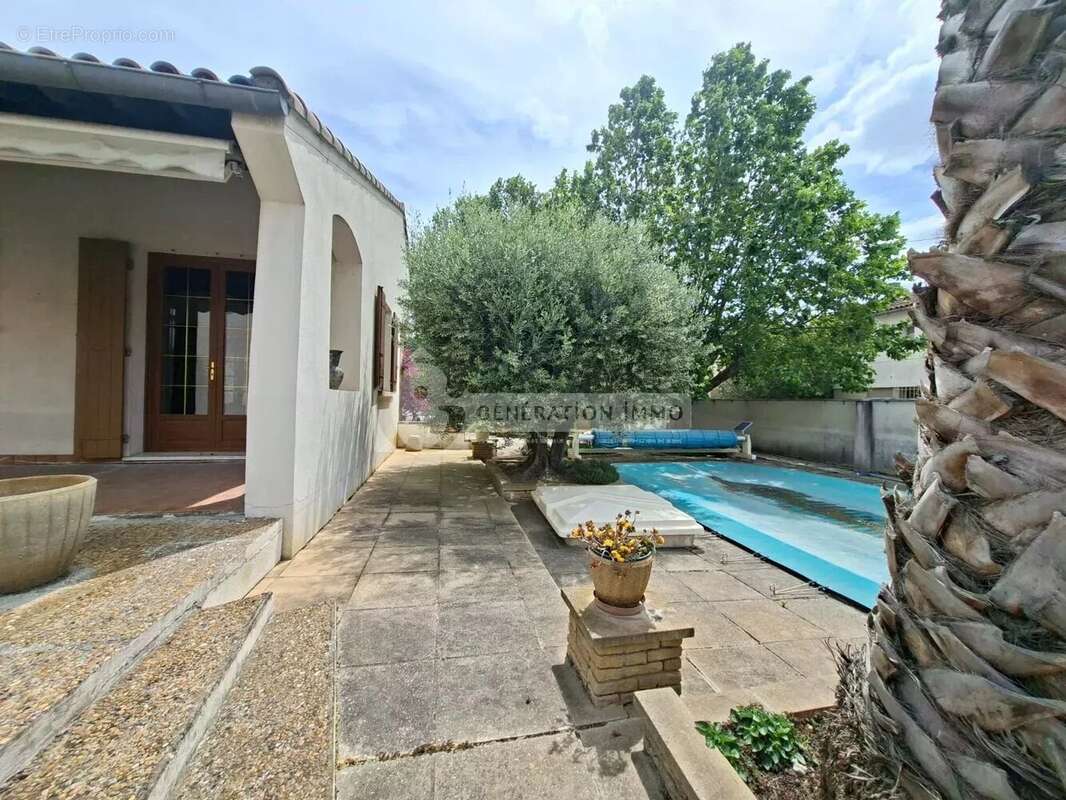 Villa 6 pièces avec piscine à Arles - photo 3