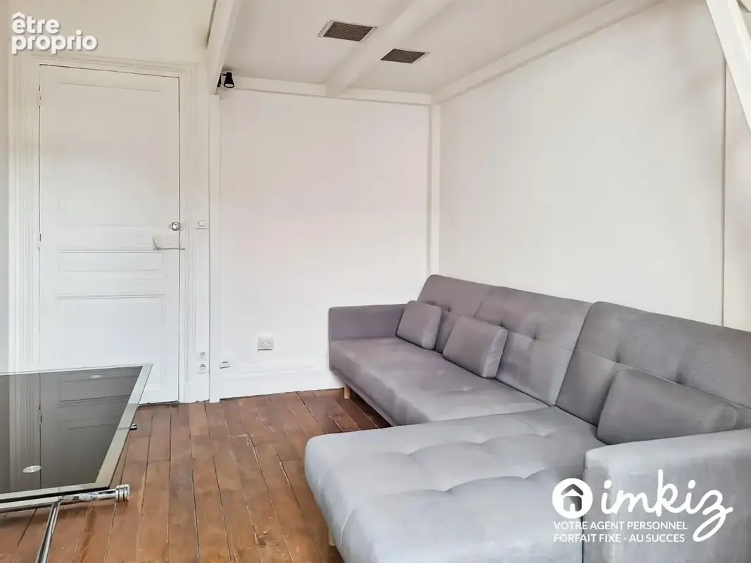 Paris 20ᵉ  Studio avec mezzanine et cour privative - photo 4