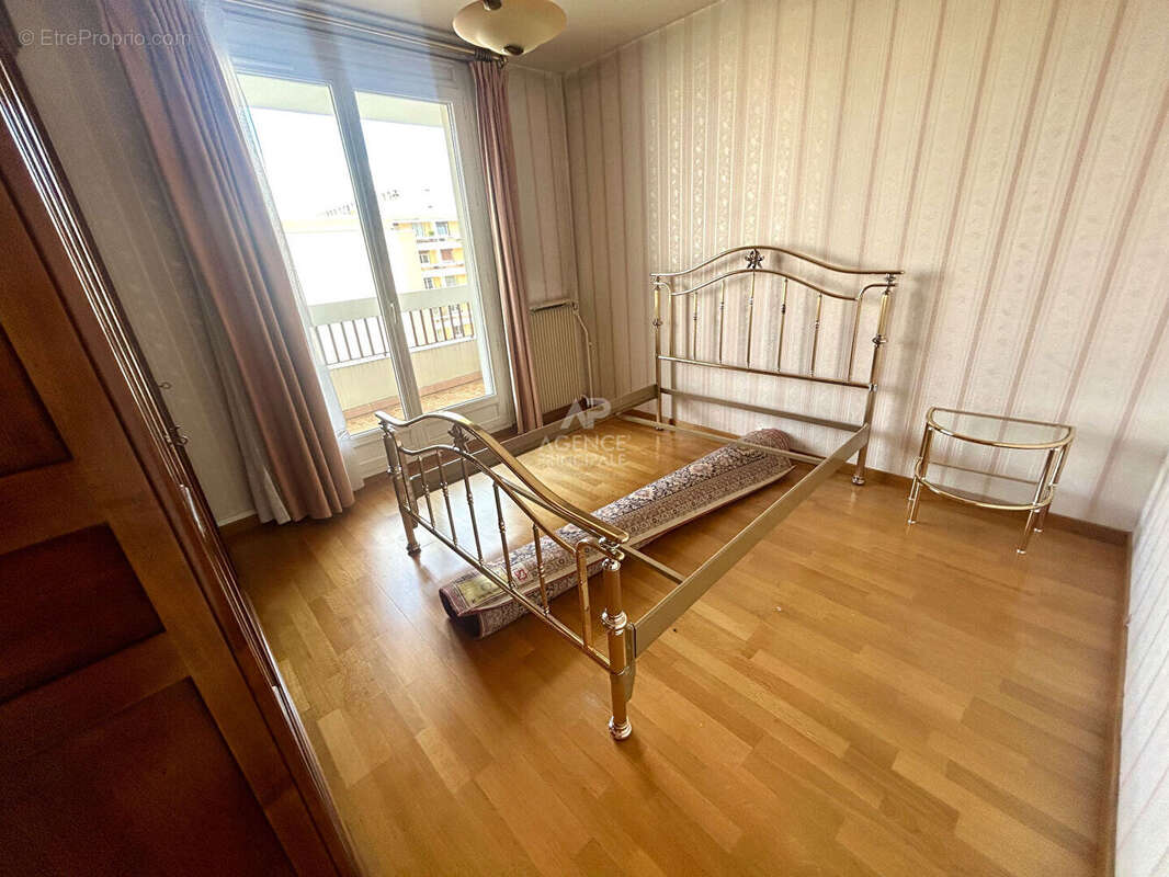 Appartement à POISSY