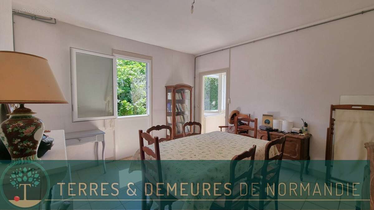 A vendre, charmante maison en briques avec jardinet, 2 chambres, Dieppe 76200 - photo 3