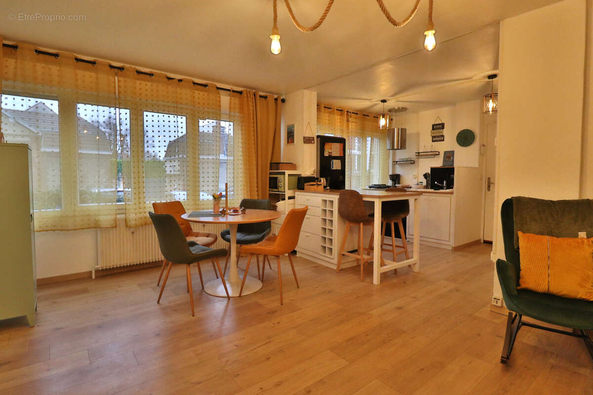 Troyes - secteur paix - appartement t2 avec parking - photo 2