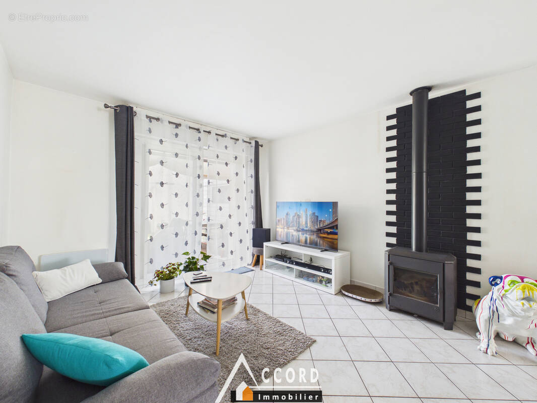 Maison à SARTROUVILLE