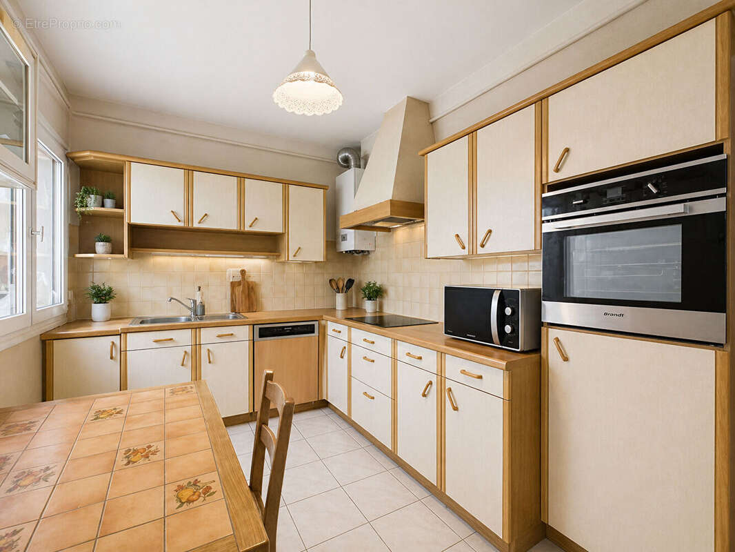 Appartement à ROMANS-SUR-ISERE