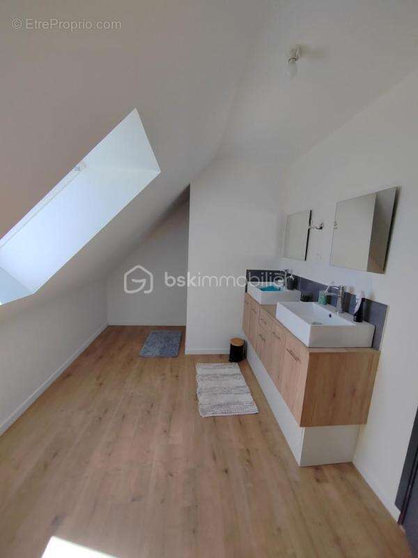 Maison individuelle 200 m2 quartier tres calme - photo 13