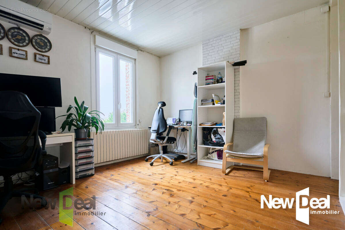 Maison à SAINT-AMAND-LES-EAUX