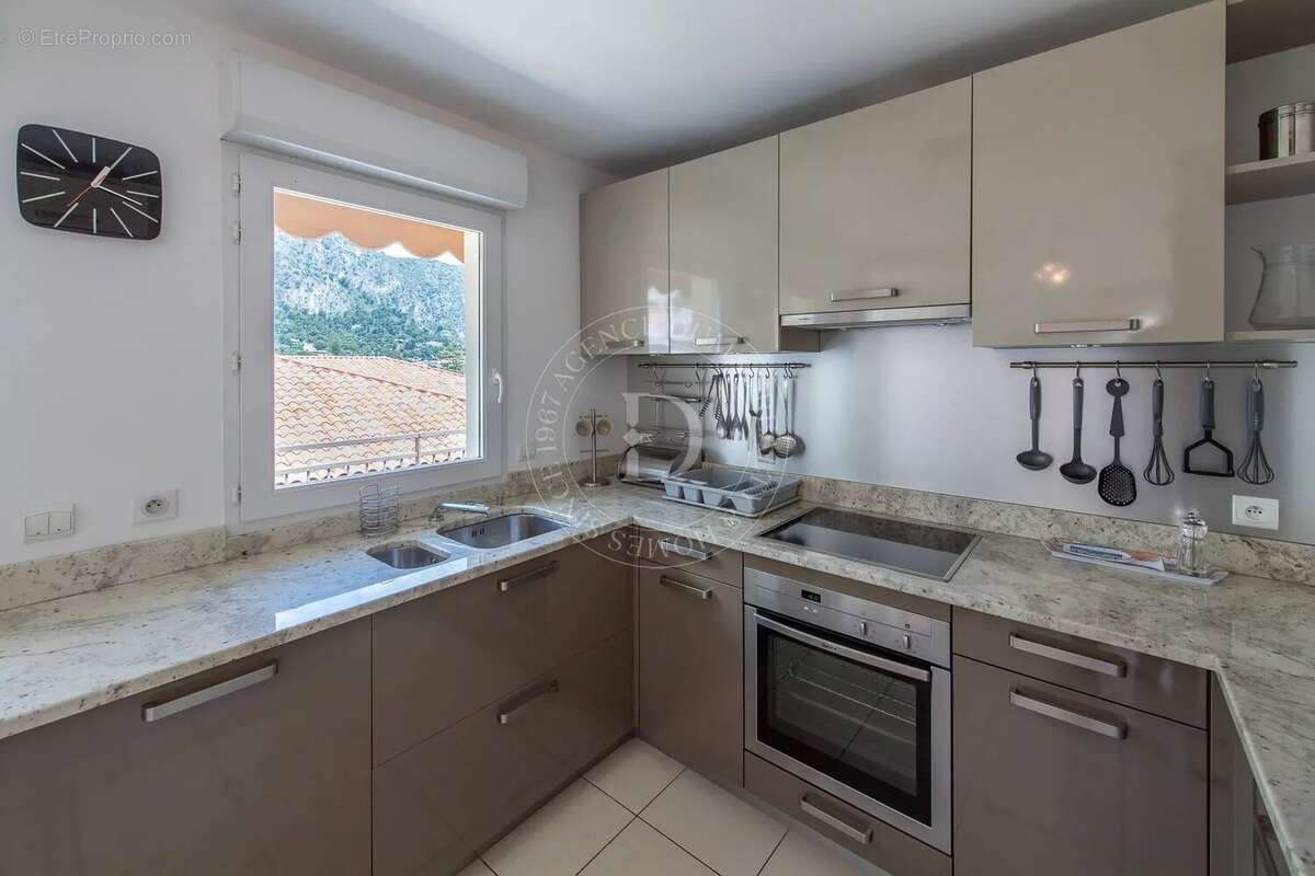 Superbe 3 pieces dernier etage avec vue mer - photo 6