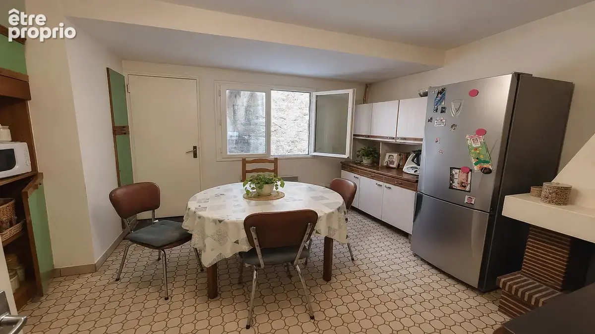 Immeuble à vendre à Saint Aubin d'Aubigné - photo 6