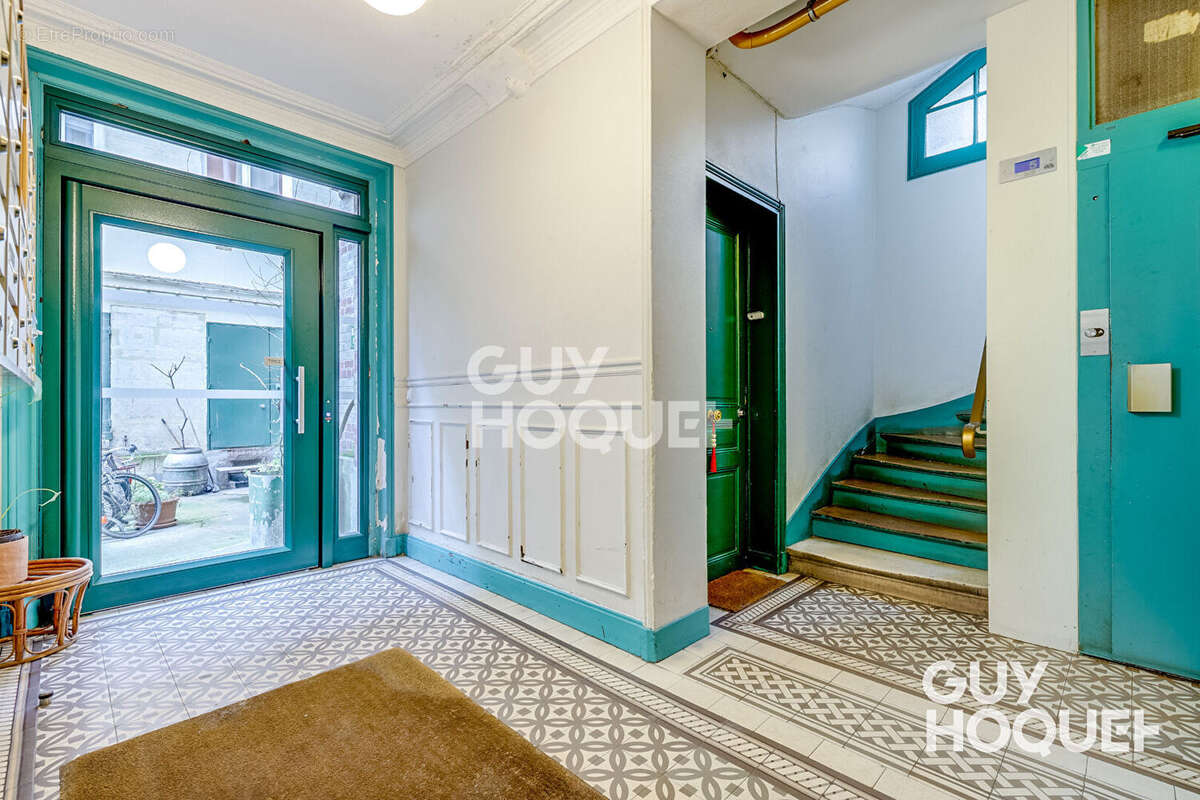 Appartement à PARIS-20E