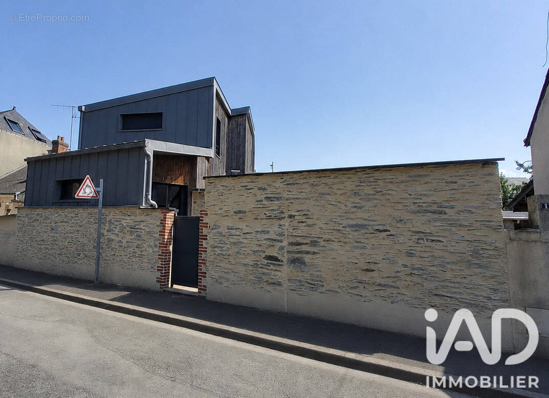 Photo 1 - Maison à TRELAZE