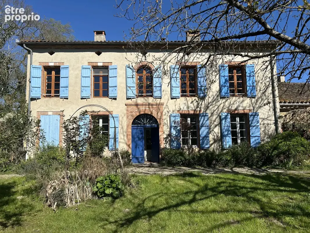 Maison à SAINT-NICOLAS-DE-LA-GRAVE