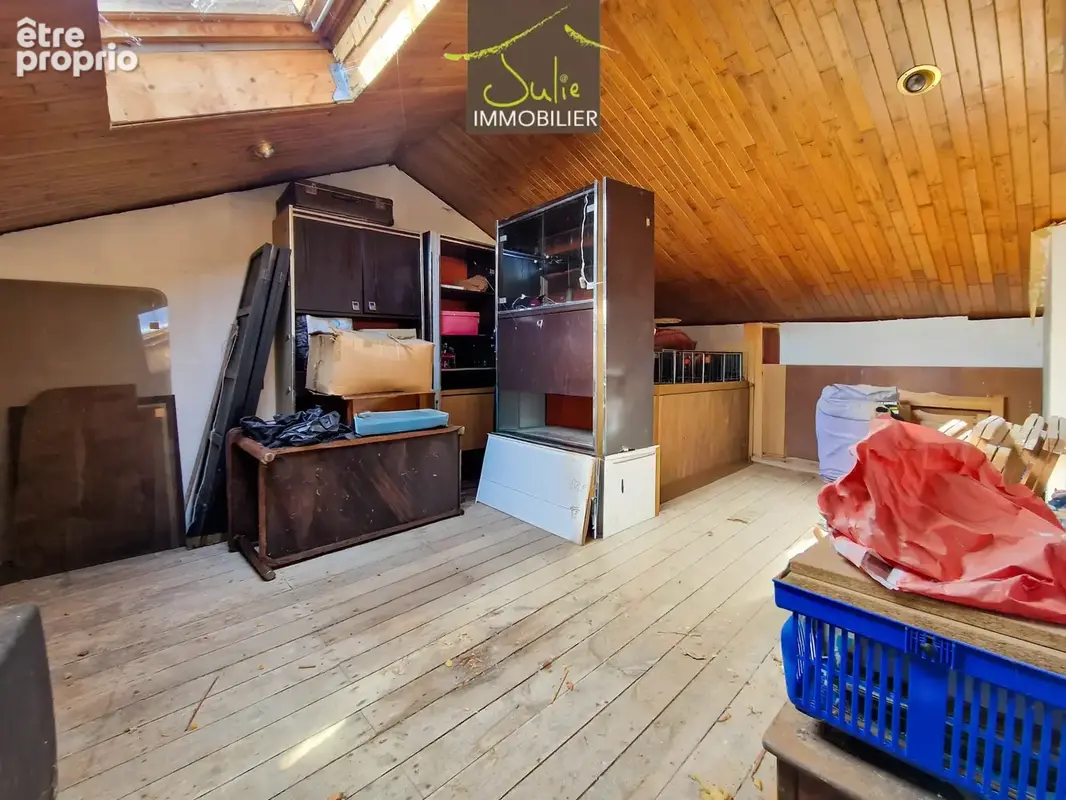 Maison de bourg a renover à chanteloup - photo 6