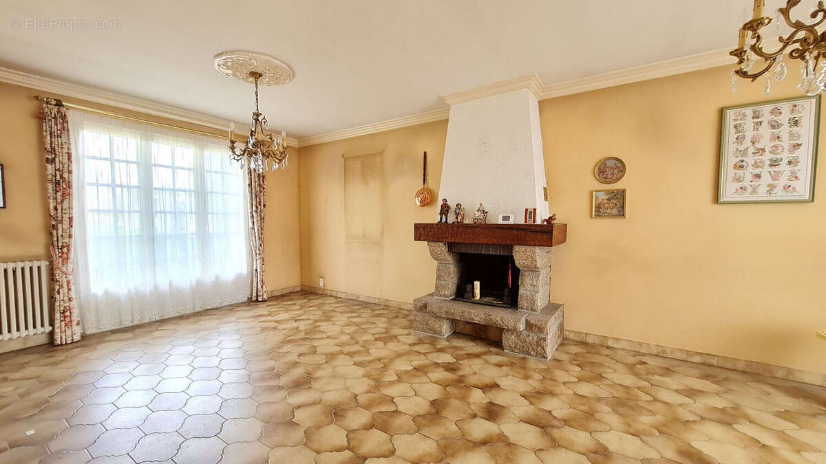 Maison à LIFFRE
