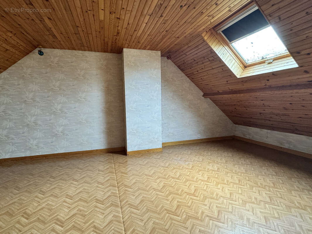 Maison à CHAMBEUGLE