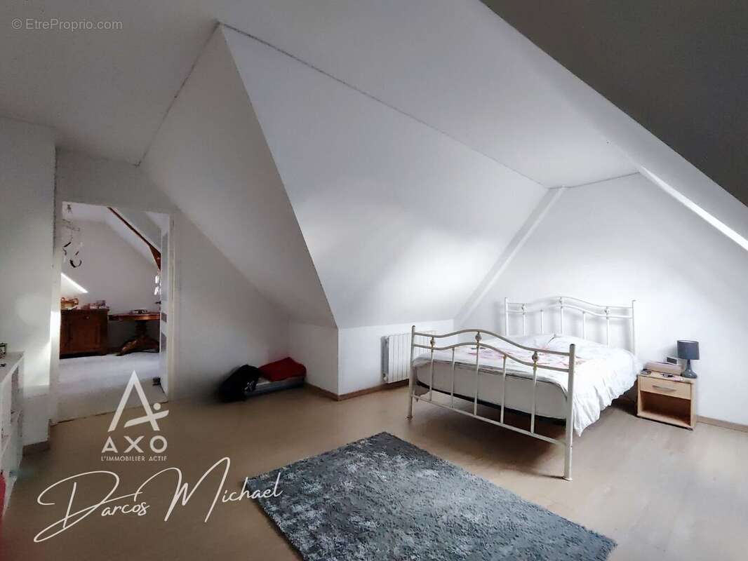 Maison à SAINT-PHILBERT-DU-PEUPLE